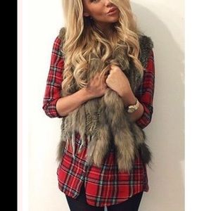 BRANDY MELVILLE TAN BROWN FAUX FUR VEST JACKET S